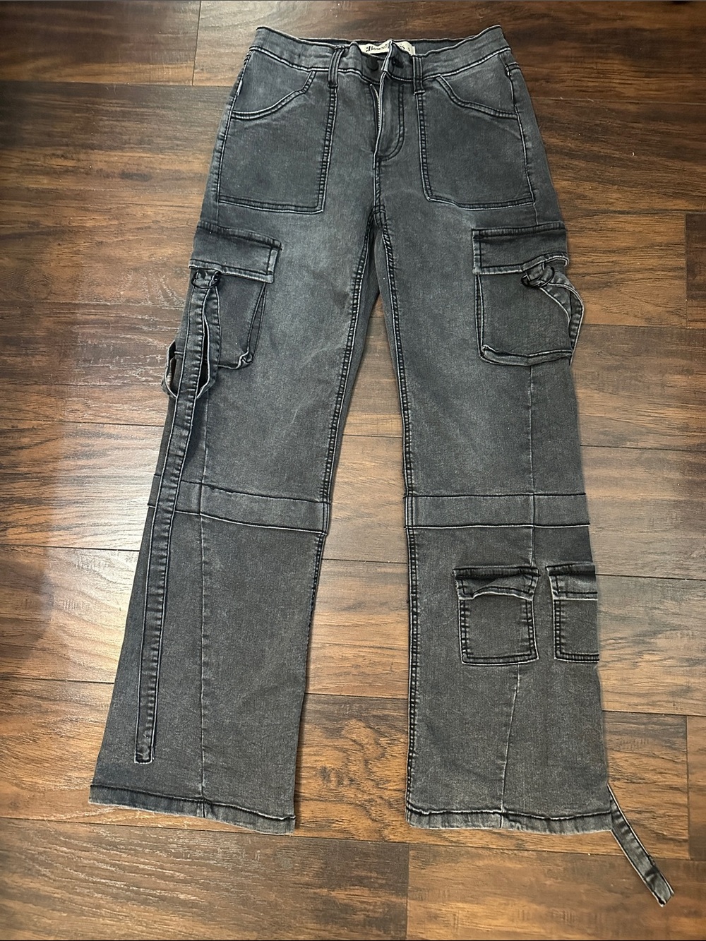 Women’s Washed Black Cargo Jeans with Utility Pockets